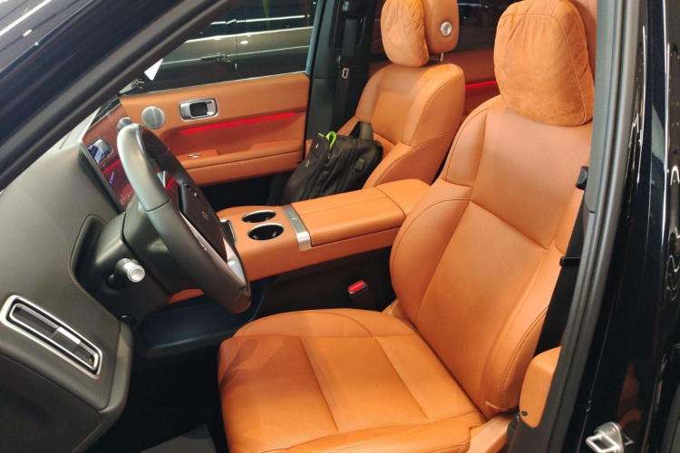 理想汽车 理想L6 2024款 Pro中控内饰19