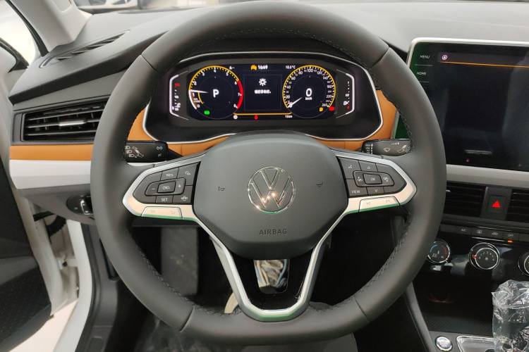 大众 宝来 2025款 200TSI DSG悦行PRO版中控内饰13