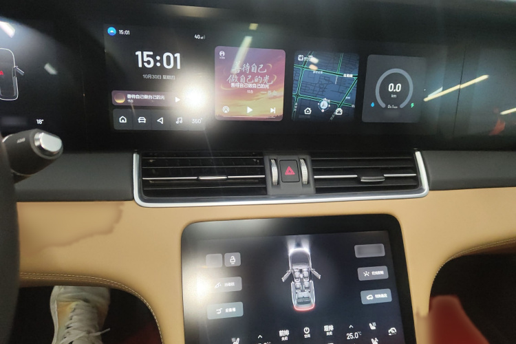 理想汽车 理想ONE 2021款 增程6座版局部细节16