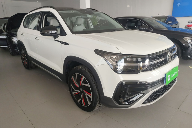 大众 途岳 2024款 300TSI 两驱月尊版车身外观3