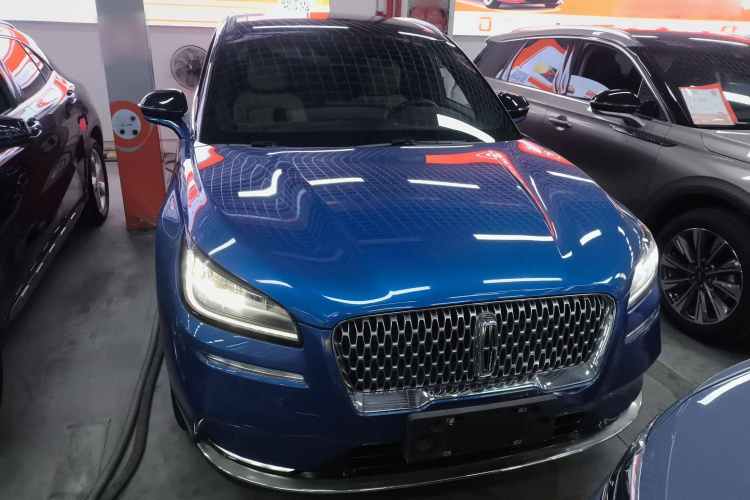 林肯 冒险家 2020款 2.0T 两驱尊雅版车身外观2