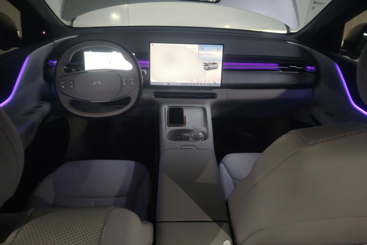 小鹏G6 2025款 625 长续航 Max 旗舰版中控内饰7002