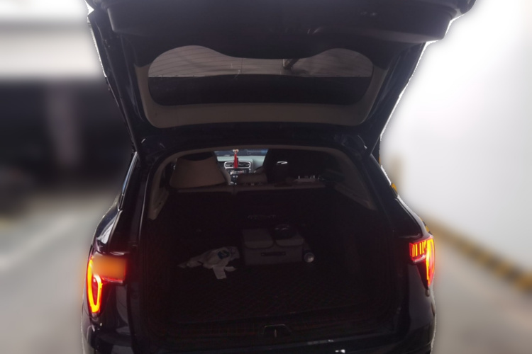 领克01 2017款 2.0T 两驱耀Pro版局部细节23