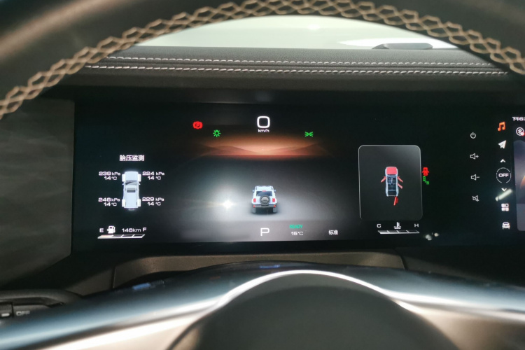 坦克300 2024款 2.0T 穿越者局部细节14