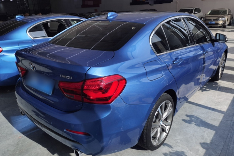 宝马1系 2018款 120i 设计套装型车身外观7