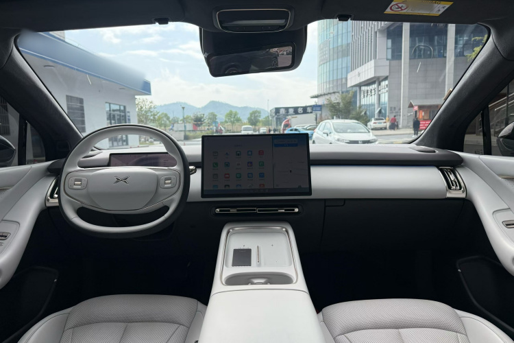 小鹏P7+ 2024款 长续航 Max中控内饰7005