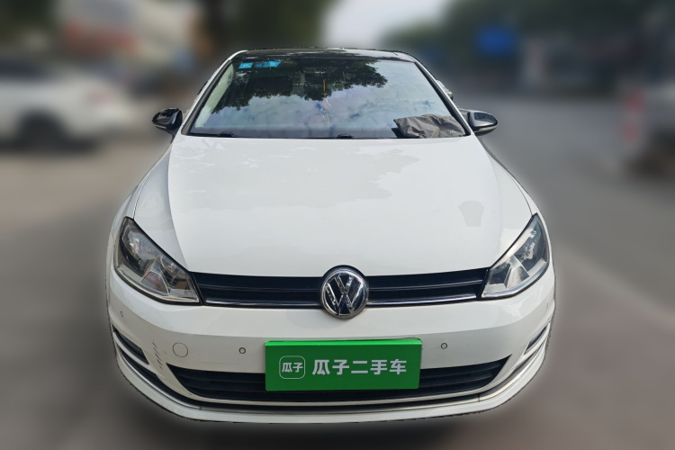 大众 高尔夫 2017款 230TSI 自动舒适百万辆纪念版车身外观2