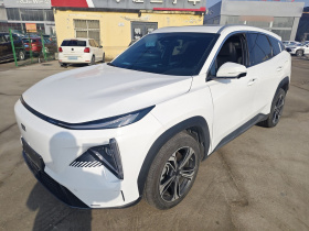 吉利银河 银河L7 2024款 1.5T 115km PLUS  龙腾版