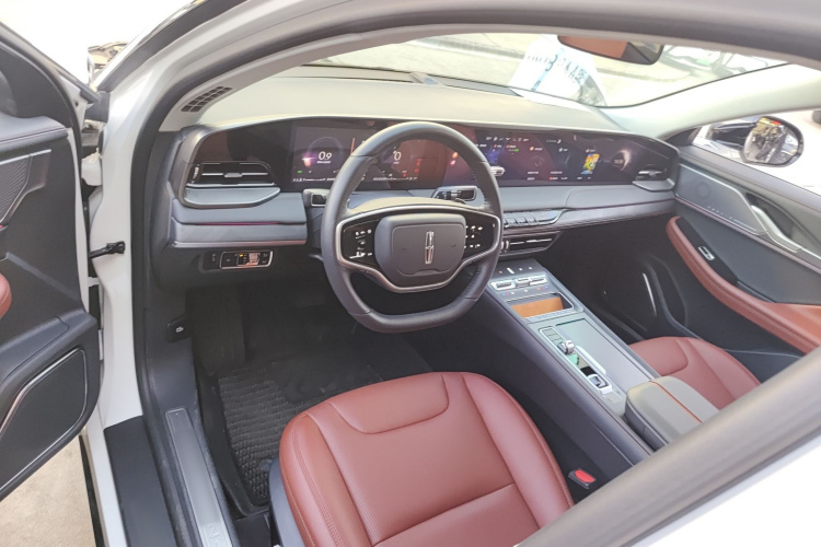 林肯Z 2025款 2.0T 尊尚版中控内饰12