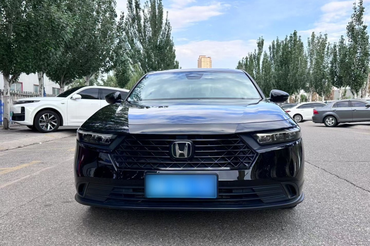 本田 雅阁 2023款 260TURBO 智享版车身外观6001