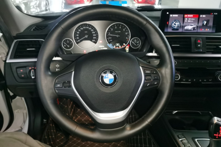 宝马3系 2019款 320Li 时尚型局部细节13