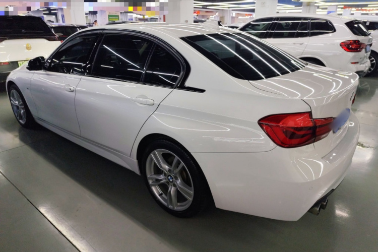 宝马3系 2019款 320Li M运动套装车身外观4