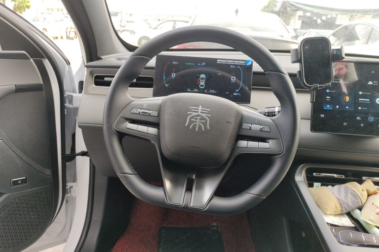 比亚迪 秦PLUS 2025款 DM-i 智驾版 55KM领先型局部细节13