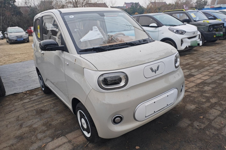 五菱汽车 宏光MINIEV 2024款 第三代 215km 青春版车身外观3