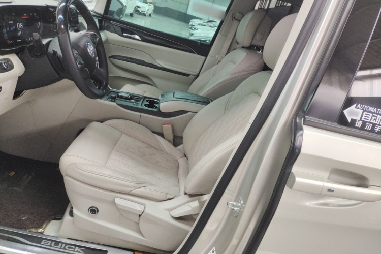 别克GL8 2020款 ES陆尊 653T 舒适型局部细节19