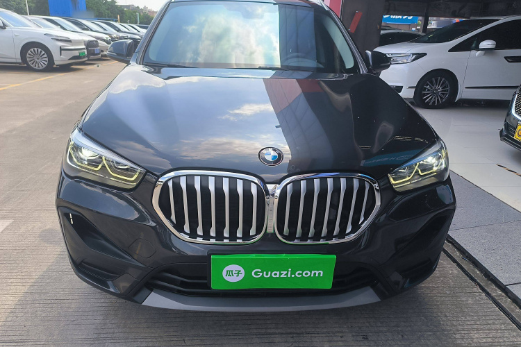 宝马X1 2021款 改款 sDrive25Li 领先型车身外观6001