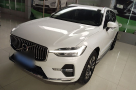 沃尔沃XC60 2022款 B5 四驱智逸豪华版