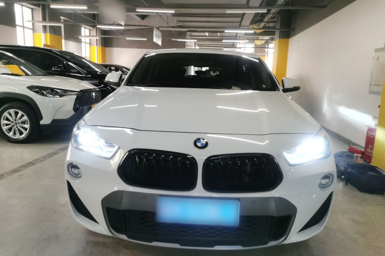宝马X2(进口) 2019款 sDrive25i 领先型M越野套装 国VI车身外观2