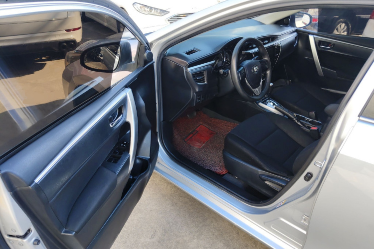 丰田 卡罗拉 2014款 1.6L CVT GL中控内饰20
