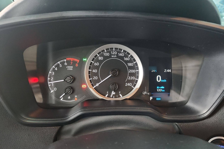 丰田 雷凌 2019款 185T CVT豪华版 国VI局部细节14