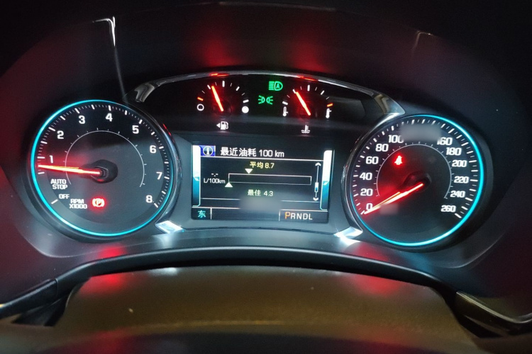 雪佛兰 探界者 2017款 550T 自动四驱捍界版局部细节14