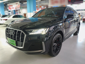 奥迪Q7 2021款 45 TFSI quattro S line运动型