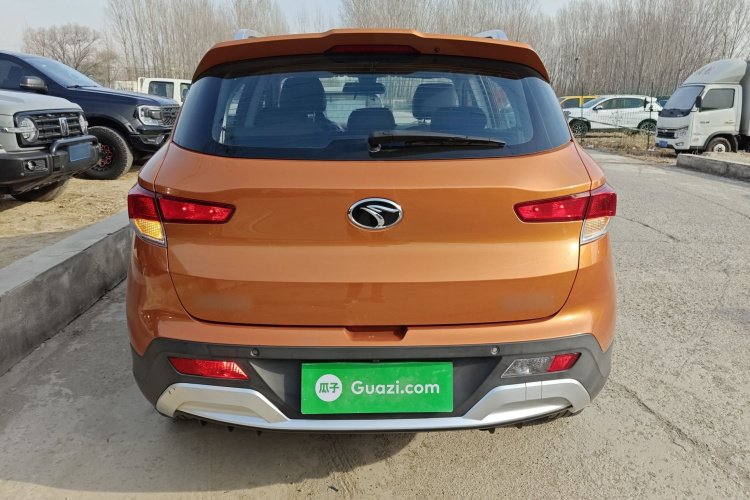 东南DX3 2018款 1.5L 手动尊贵型车身外观6