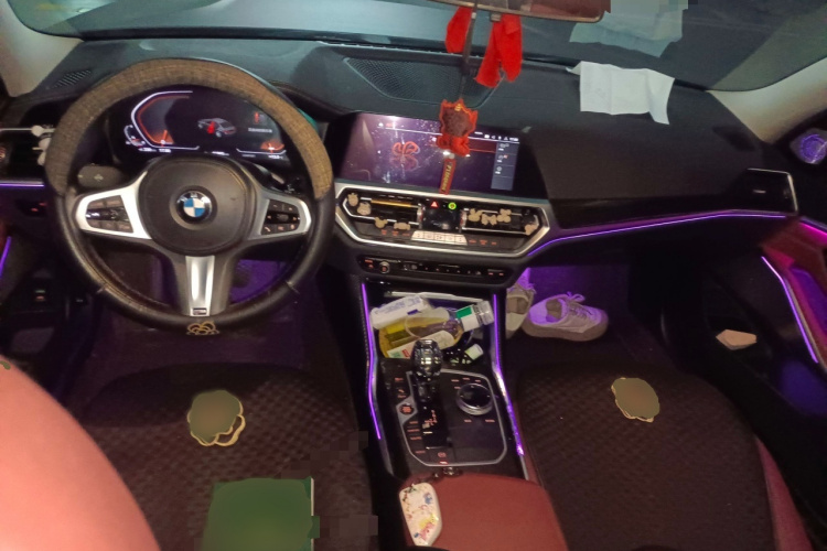 宝马3系 2022款 改款 325Li M运动套装中控内饰7002