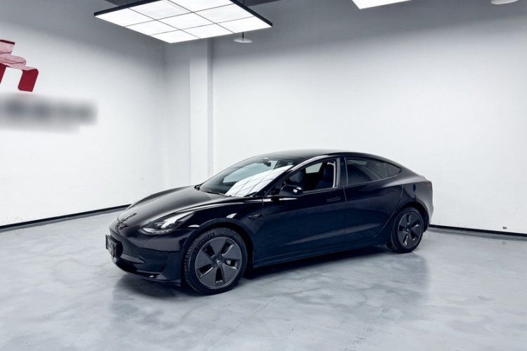 特斯拉 Model 3 2022款 后轮驱动版车身外观6004