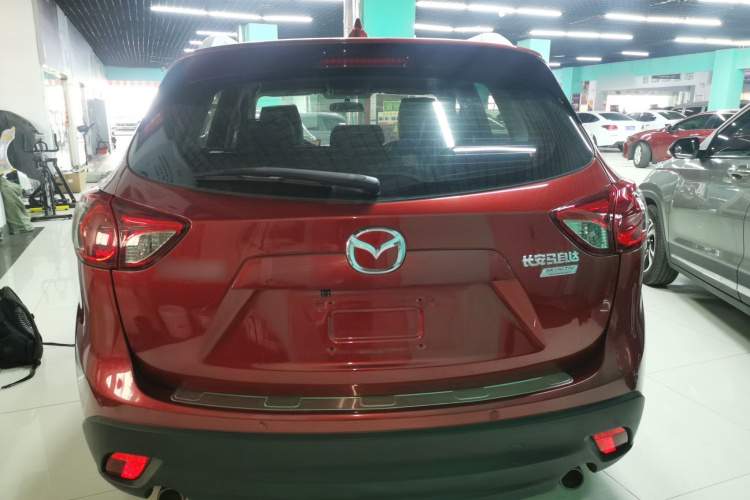 马自达CX-5 2013款 2.0L 自动两驱舒适型车身外观6