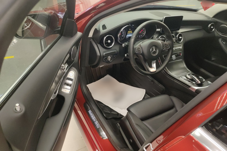 奔驰C级 2018款 C 200 L 运动版中控内饰7003