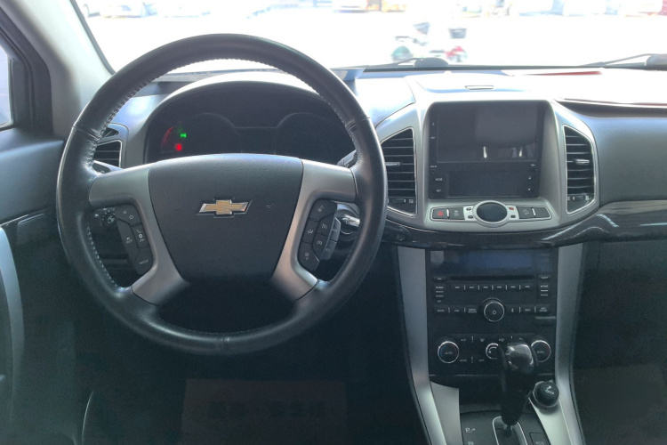 雪佛兰 科帕奇 2015款 2.4L 四驱旗舰版 7座局部细节13