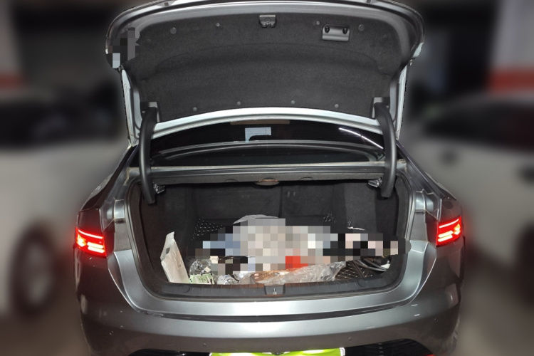 比亚迪 驱逐舰05 2024款 荣耀版 DM-i 55KM 豪华型中控内饰23