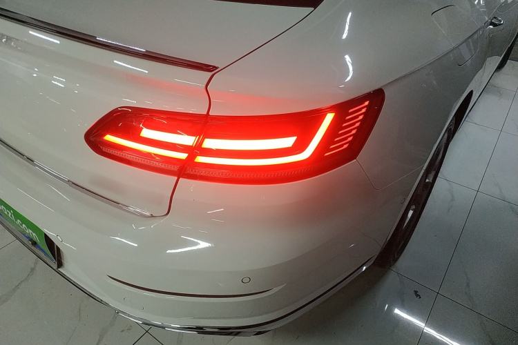 一汽-大众CC 2023款 380TSI 夺目版车身外观6006