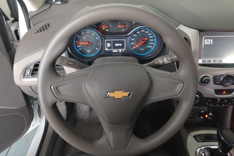 雪佛兰 科鲁兹 2016款 1.5L 自动时尚天窗版局部细节13