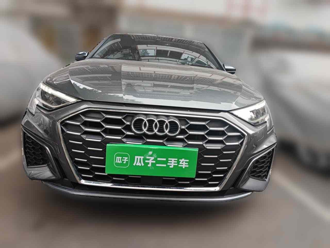 奥迪A3 2024款 A3L Limousine 35 TFSI 豪华运动型(1)