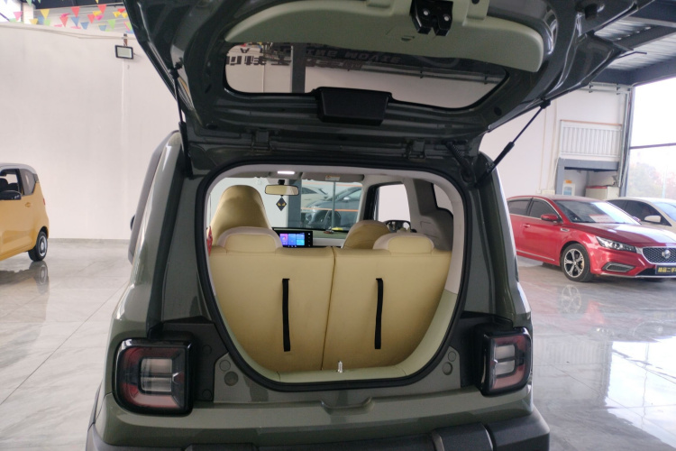 吉利银河 2025款 210km 熊猫骑士机舱底盘23