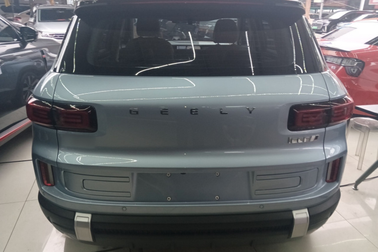 吉利汽车 吉利icon 2023款 1.5TD 巧克力醇巧版车身外观6