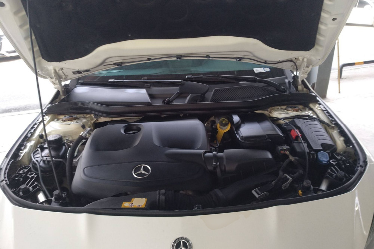 奔驰CLA 2018款 CLA 200 动感型局部细节24