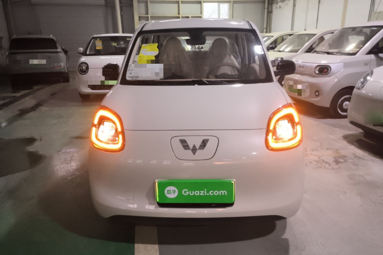 五菱汽车 宏光MINIEV 2025款 四门版 进阶款车身外观2