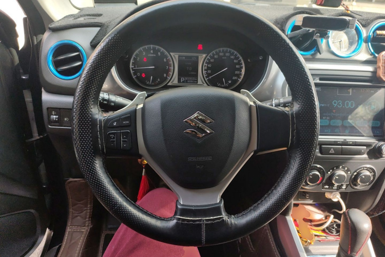 铃木 维特拉 2016款 1.4T 自动两驱精英型中控内饰13