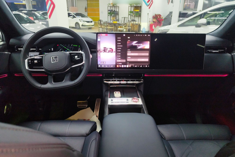 极氪9X 2025款 Ultra版中控内饰7002