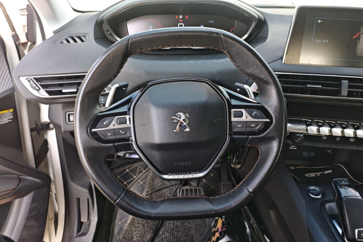 标致4008 2017款 350THP 精英版局部细节13