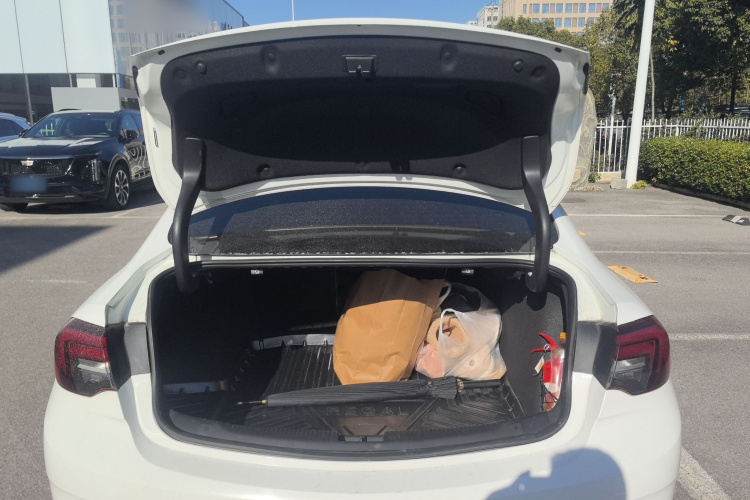 别克 君威 2017款 20T 豪华型局部细节23