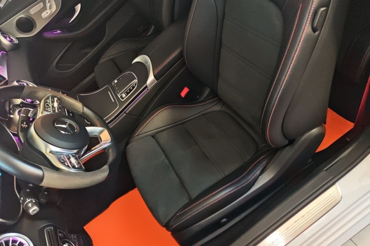 奔驰C级(进口) 2022款 改款 C 260 轿跑车局部细节19