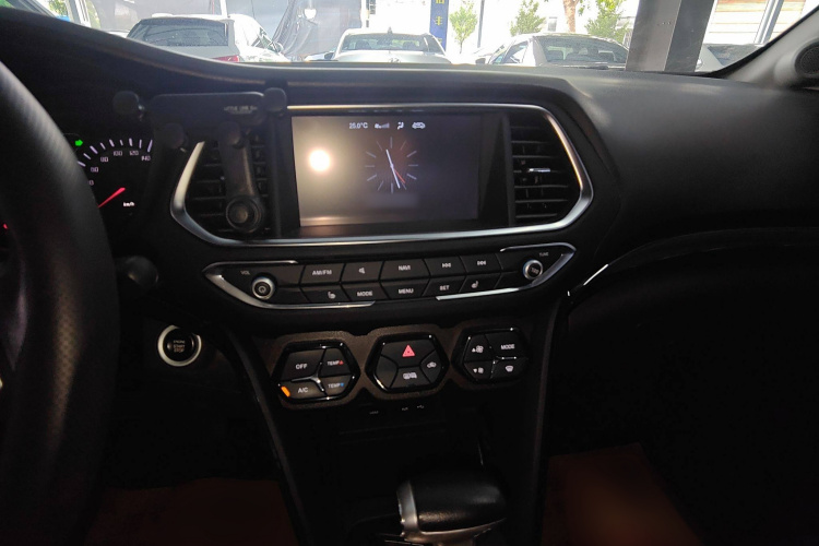 广汽传祺 传祺GS4 2016款 235T G-DCT豪华版局部细节16