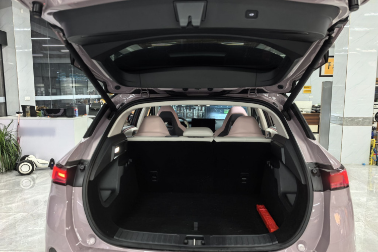 领克06 EM-P 2023款 EM-P 126长续航Halo局部细节23