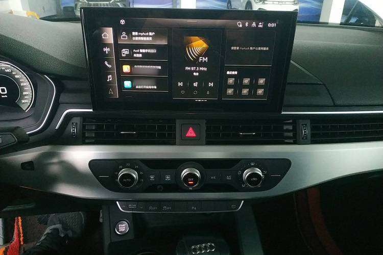 奥迪A4L 2022款 40 TFSI 时尚动感型局部细节16