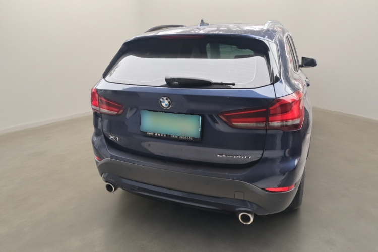 宝马X1 2020款 sDrive25Li 领先型车身外观6