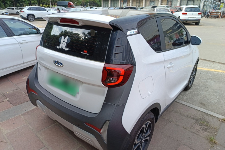 奇瑞 小蚂蚁 2019款 4座智享版 30.6kWh车身外观7